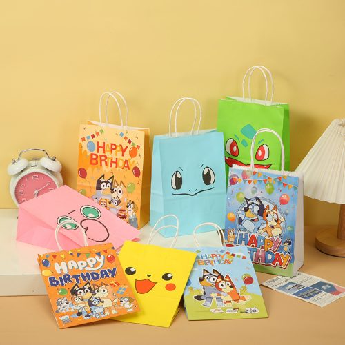 21x15x8cm Bluey Paper Gift Bags Mixed Design 10 Inner